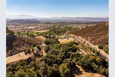 1 Greer Rd, Murrieta, CA 92562 - Photo 13