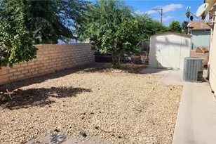 1300 W Menlo, Hemet, CA 92543 - Photo 17