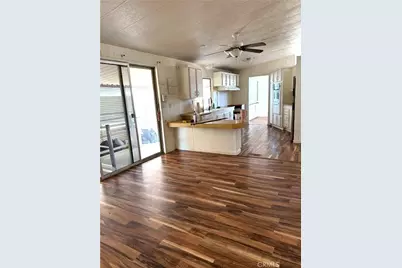 1300 W Menlo #193, Hemet, CA 92543 - Photo 7