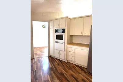 1300 W Menlo #193, Hemet, CA 92543 - Photo 5