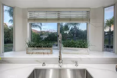 23285 Continental, Canyon Lake, CA 92587 - Photo 11