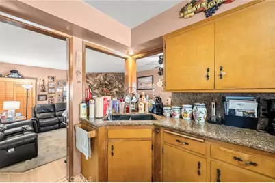 550 L, Chula Vista, CA 91911 - Photo 9