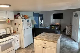 260 N Lyon, Hemet, CA 92543 - Photo 3