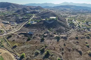 17751 Lake Matthew Dr, Perris, CA 92570 - Photo 3