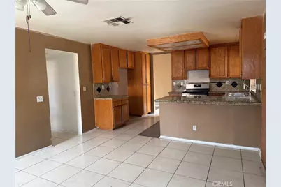 44266 Espirit Circle, Hemet, CA 92544 - Photo 11