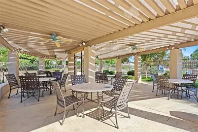 24165 Corte Valente, Murrieta, CA 92562 - Photo 35