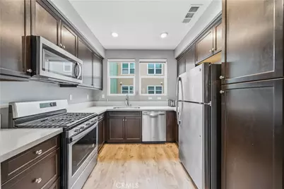 8847 Jacaranda #C, Montclair, CA 91763 - Photo 13