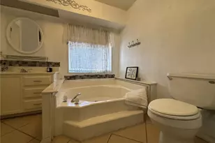 1525 W Oakland Ave, Hemet, CA 92543 - Photo 13