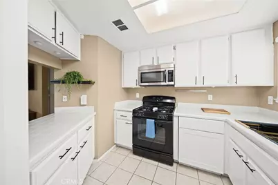 27780 Hillpointe Drive, Menifee, CA 92585 - Photo 3