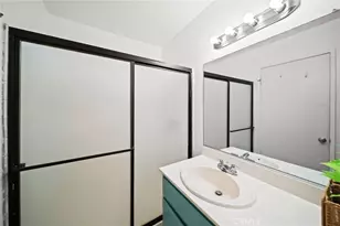 27780 Hillpointe Dr, Menifee, CA 92585 - Photo 17