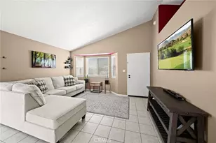 27780 Hillpointe Dr, Menifee, CA 92585 - Photo 9