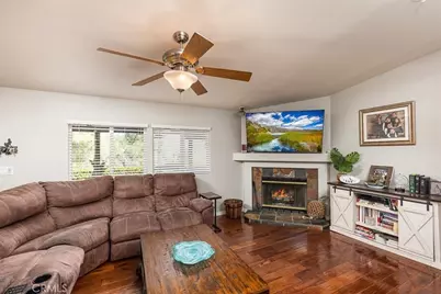 34265 Judith, Winchester, CA 92596 - Photo 3