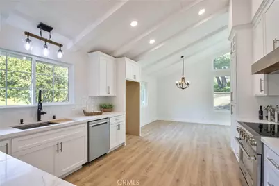 30041 Los Nogales, Temecula, CA 92591 - Photo 15