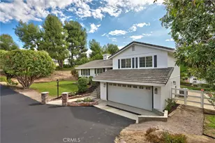 30041 Los Nogales, Temecula, CA 92591 - Photo 5