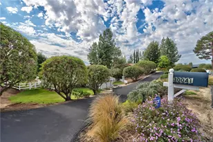 30041 Los Nogales, Temecula, CA 92591 - Photo 7