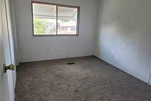 21601 Canyon Dr, Wildomar, CA 92595 - Photo 9