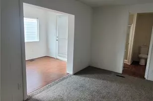 21601 Canyon Dr, Wildomar, CA 92595 - Photo 11