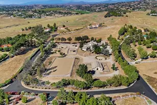 36410 Calle Puerto Bonita, Temecula, CA 92592 - Photo 41