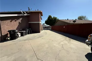 381 Carmel Way, Hemet, CA 92545 - Photo 19