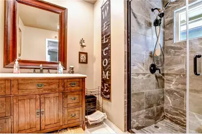 1621 W Montrose, Hemet, CA 92543 - Photo 11