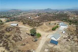 39330 Gray Squirrel, Temecula, CA 92592 - Photo 5