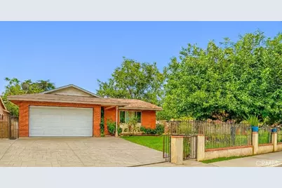 627 Glenn, Hemet, CA 92543 - Photo 1