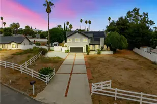 15064 Marcolesco St, Lake Elsinore, CA 92530 - Photo 11