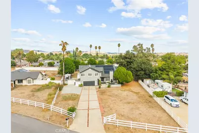 15064 Marcolesco Street, Lake Elsinore, CA 92530 - Photo 9