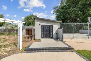 15064 Marcolesco St, Lake Elsinore, CA 92530 - Photo 65