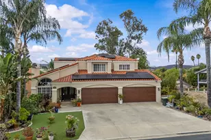 23160 Compass Dr, Canyon Lake, CA 92587 - Photo 7