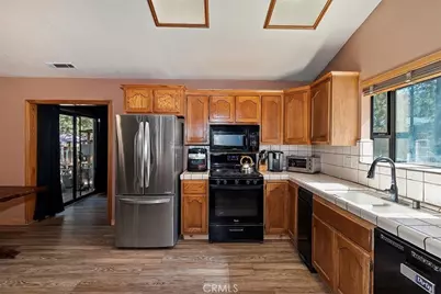1064 Pine, Big Bear Lake, CA 92314 - Photo 27
