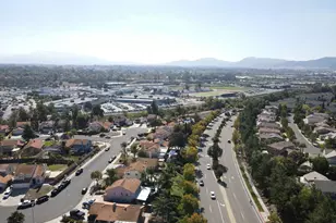 39779 Oak Cliff Dr, Temecula, CA 92591 - Photo 29