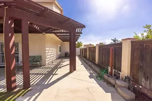 39779 Oak Cliff Dr, Temecula, CA 92591 - Photo 23