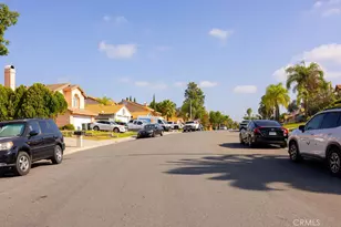 39779 Oak Cliff Dr, Temecula, CA 92591 - Photo 25
