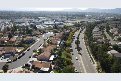 39779 Oak Cliff Drive, Temecula, CA 92591 - Photo 29