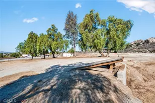 23560 Gunther Rd, Menifee, CA 92585 - Photo 43