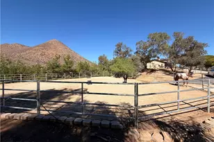 32360 Navajo Rd, Wildomar, CA 92595 - Photo 39