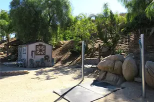 32360 Navajo Rd, Wildomar, CA 92595 - Photo 57