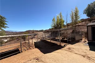 32360 Navajo Rd, Wildomar, CA 92595 - Photo 43