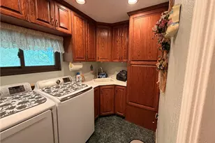 32360 Navajo Rd, Wildomar, CA 92595 - Photo 19