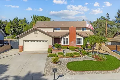 8215 Tamarind Lane, Jurupa Valley, CA 92509 - Photo 5