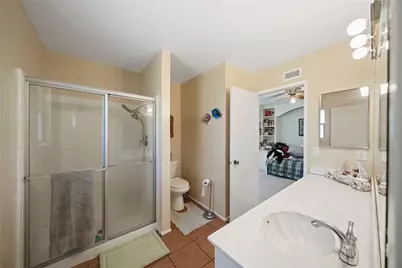 8215 Tamarind Lane, Jurupa Valley, CA 92509 - Photo 21