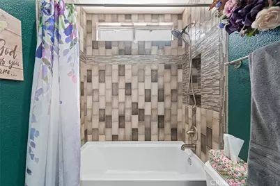 2031 Lagoon Court, Hemet, CA 92545 - Photo 19