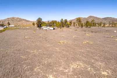 31125 Golden Valley Drive, Winchester, CA 92596 - Photo 15