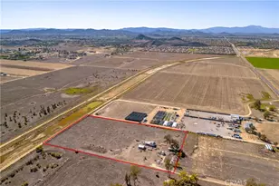 31125 Golden Vly Dr, Winchester, CA 92596 - Photo 7