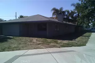 747 W Devonshire Ave, Hemet, CA 92543 - Photo 3