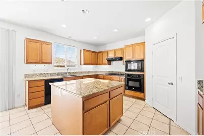 52982 Sweet Juliet Lane, Lake Elsinore, CA 92532 - Photo 13