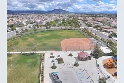 35718 Elk, Murrieta, CA 92563 - Photo 71