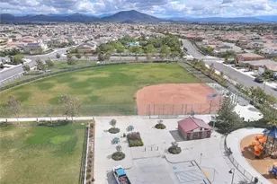 35718 Elk, Murrieta, CA 92563 - Photo 71