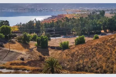 36 Ryan Ave, Lake Elsinore, CA 92530 - Photo 3